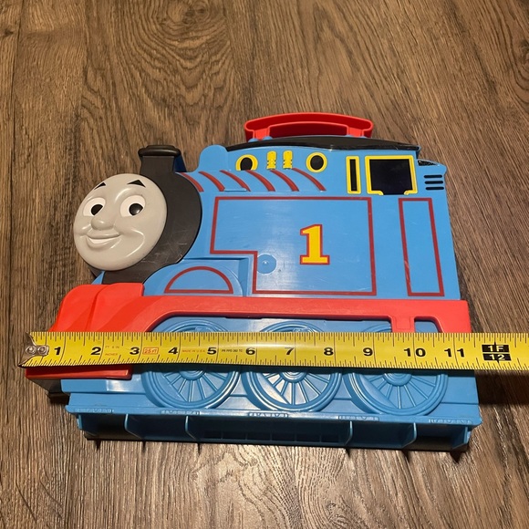 2014 Mattel Thomas the Train Carrying Case & Mixed Train Lot - Picture 4 of 10